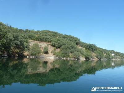 Piragua El Atazar;viajes de naturaleza viajes en fin de año viajes fin semana